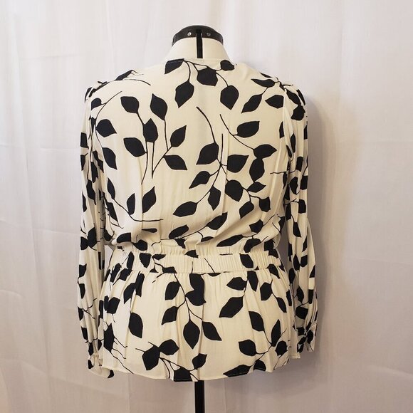 Talbots Feminine Crossbody Wrap Blouse Black & White Leaf Design, Size 1X - Picture 7 of 12